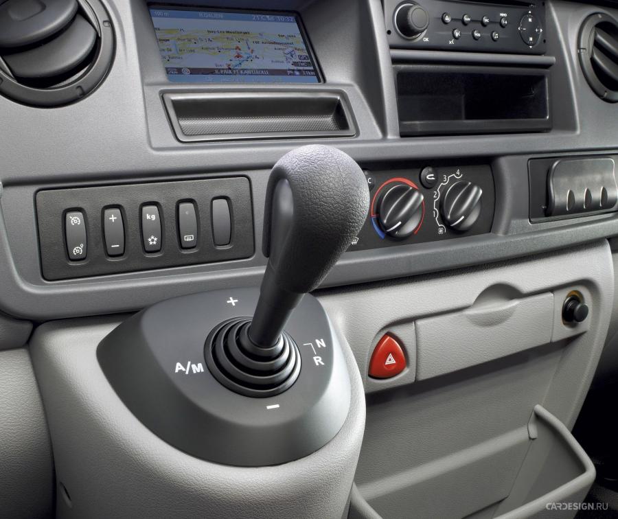  Renault Master 2006 года  (фото 34 из 54)